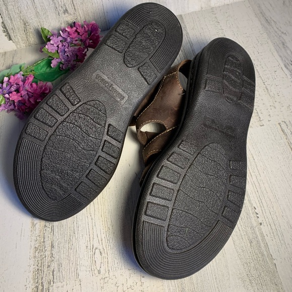 Minnetonka Sandals - Picture 4 of 6